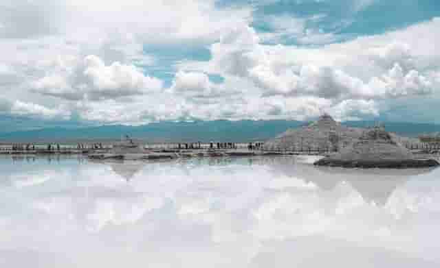 茶卡盐湖，凭什么为“天空之镜”带盐？