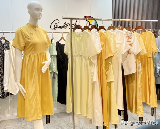 2022年简单时尚又有创意的女装店名推荐丨女装店名取名技巧分享