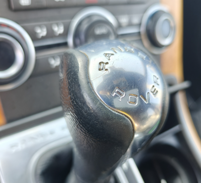 6万块钱买辆路虎揽胜运动版,看到实车不满意想退车,能行吗?