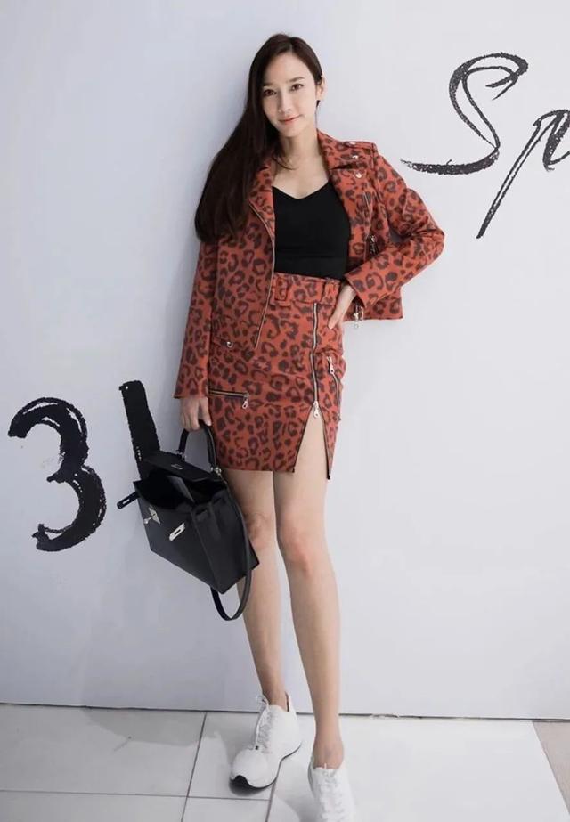 42岁的她,凭什么稳坐泰国“顶流”宝座?