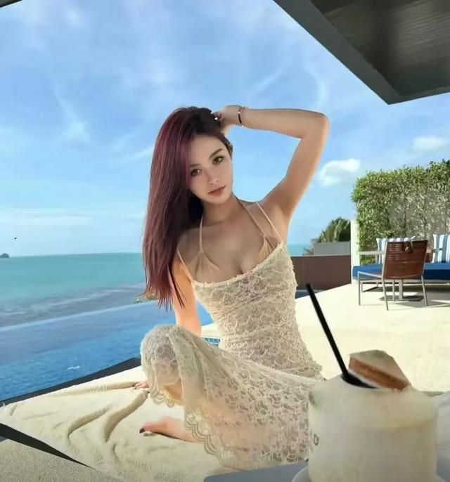 性感美女比基尼泳装内衣超美超迷人,曼妙身姿诱人!