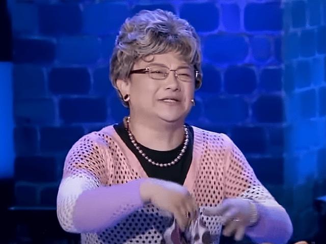 越剧张宇峰:嫁二婚丑男引争议,如今被婆家当成宝,成人生赢家