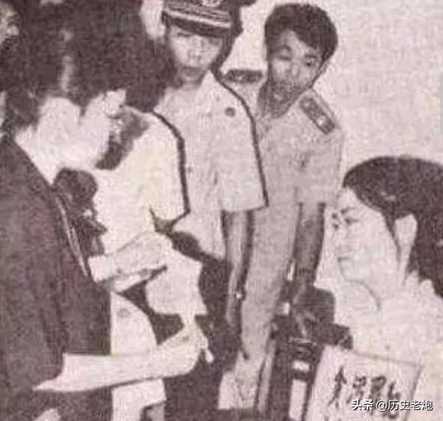 她是中国年轻的美女贪污犯,年仅23岁就被枪决,遗书发人深省