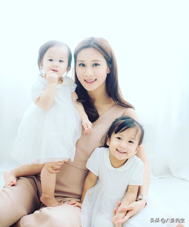 8位颜值曾被嘲讽的港姐:有人退圈生娃,有人嫁给帅气男明星