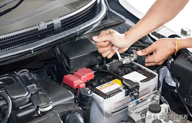 汽车电瓶都是免维护的吗?这样保养电瓶,寿命至少能延长3年