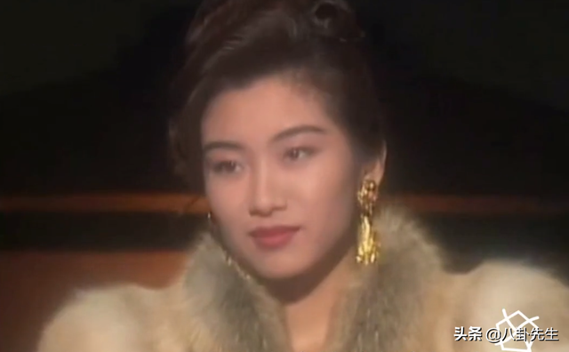 8位颜值曾被嘲讽的港姐:有人退圈生娃,有人嫁给帅气男明星