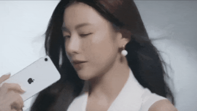 韩国的十大美女,一半性感妩媚,一半冰清玉洁,各个都是人间尤物