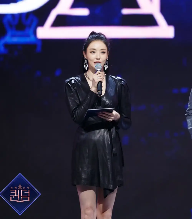 韩国的十大美女,一半性感妩媚,一半冰清玉洁,各个都是人间尤物