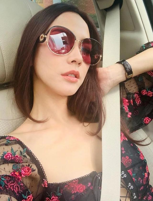 42岁的她,凭什么稳坐泰国“顶流”宝座?