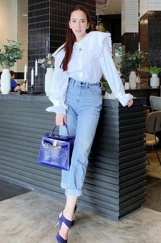 42岁的她,凭什么稳坐泰国“顶流”宝座?