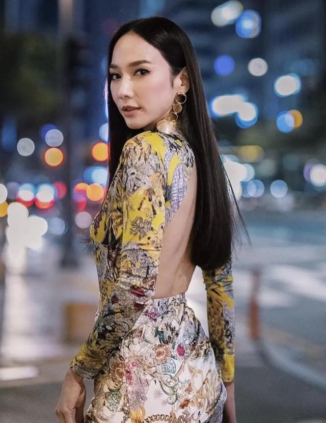 42岁的她,凭什么稳坐泰国“顶流”宝座?