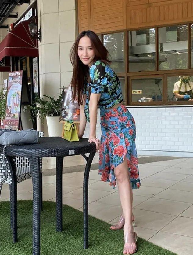 42岁的她,凭什么稳坐泰国“顶流”宝座?