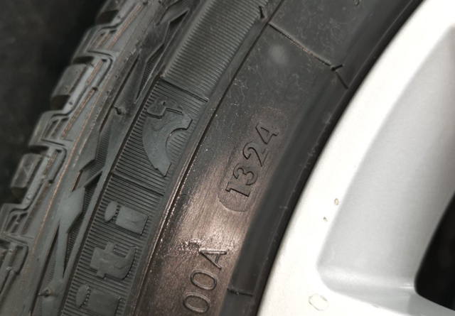 新车70多万,才开3年就贬值近一半!这辆玛莎拉蒂吉博力能买吗?