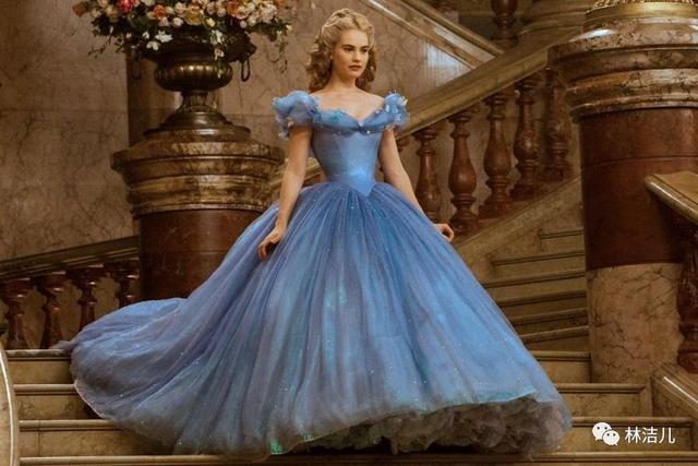 艾玛沃特森、艾丽范宁、刘亦菲……这些迪士尼公主,戏里戏外都是时髦精