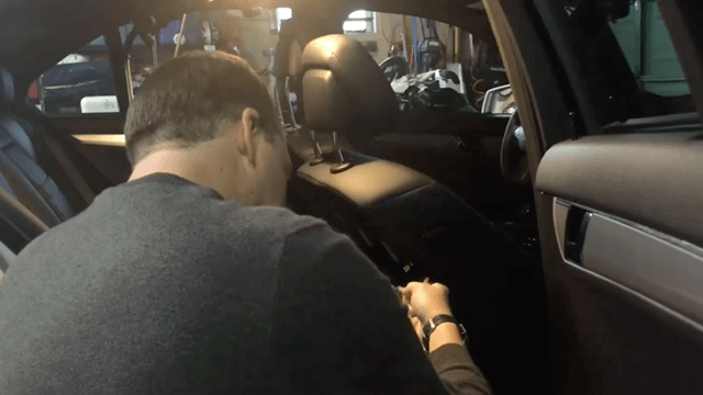 你知道么,汽车座椅的头枕并不是用来枕的