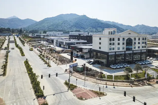 快看,贺州汽车城大变样!