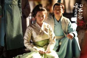 盛夏晚晴天之美女如云txt下载(和冯绍峰撞脸，与杨幂是同学，如今36岁终于走红)