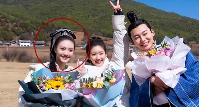 “南艺校花”刘露的毁灭史:天狂必有雨,人狂必有祸