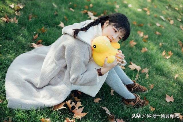 舔狗女孩自述:我不仅要等他,还要把我的第一次给他,把我给他