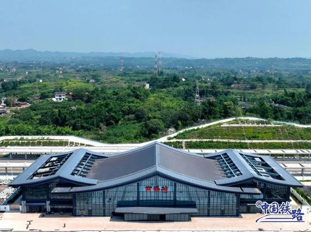 9月29日通车!重庆到泸州26分钟、到宜宾48分钟