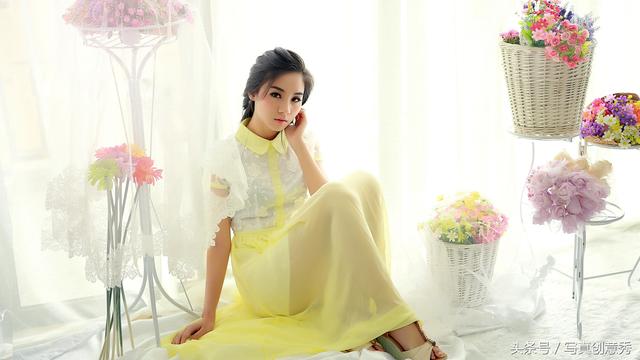 睫毛弯弯眼睛眨啊眨,美女,黄色裙子真好看!