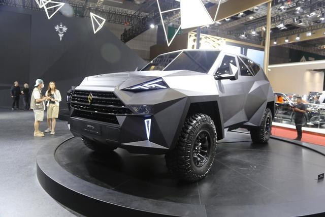 上海车展最贵的车,千万级高定SUV,卡尔曼三款新车亮相