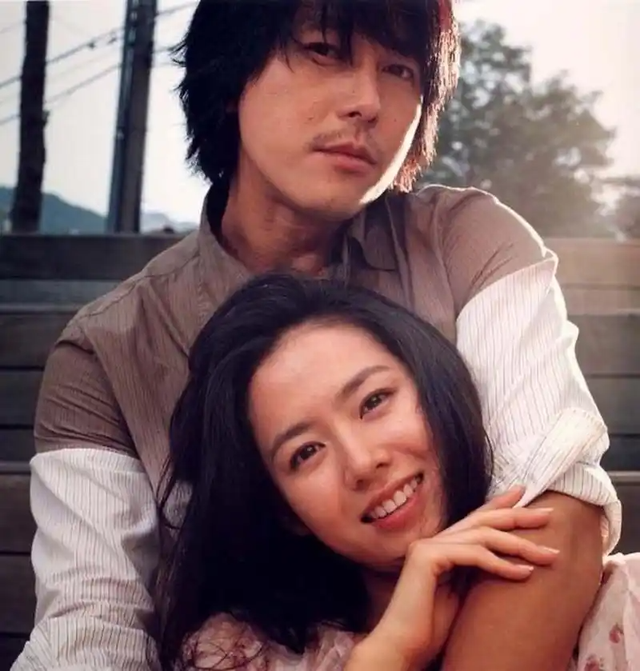 韩国的十大美女,一半性感妩媚,一半冰清玉洁,各个都是人间尤物