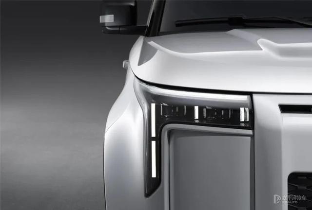 29.99万起!极石01标准续航版上市,硬核颜值+1.5T增程动力!或成路虎卫士平替?