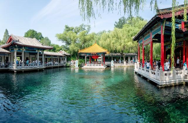 去过太原和济南之后,不吹不黑,济南真的比太原好太多了!