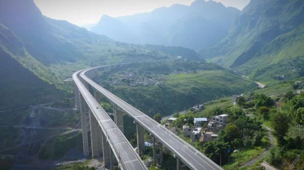 云南这条高速公路正式通车收费!还有多个项目……