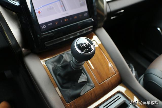 换装1.8T,配备航空级座椅!东风风行M7还挺舒服的