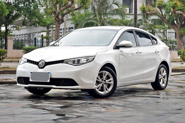 10000块就能买到这些不过时的代步车?盘点近年份的低价二手车。