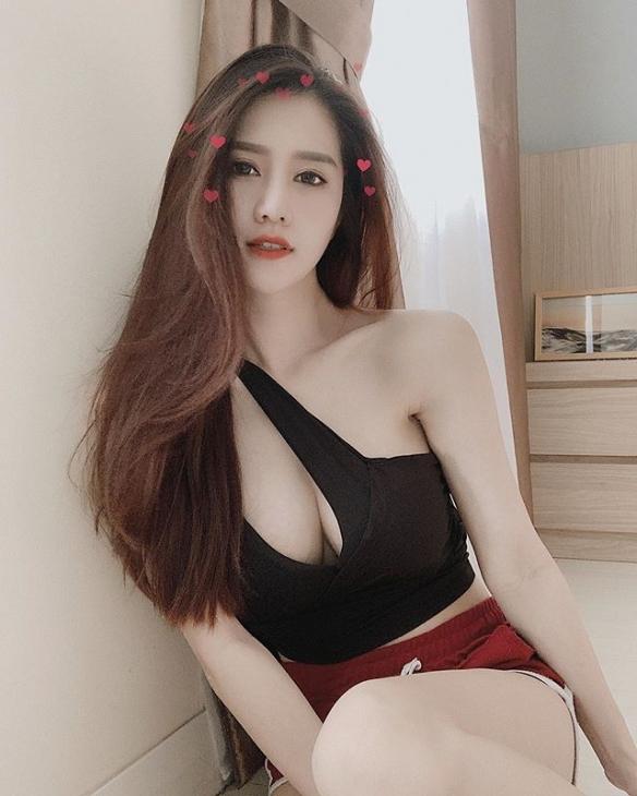 马来西亚「最胸老板娘」!空姐Cherry Quah身材超辣