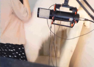 美女主播董月月被水友玩坏 企图娇喘过关居然也躲不过!