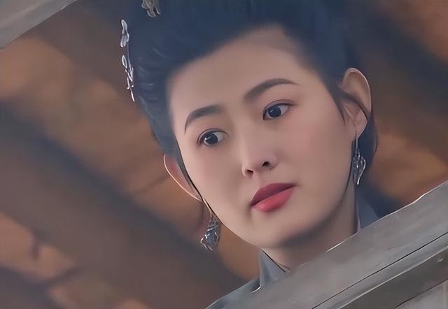 《水浒传》中,潘金莲为何动不动就洗澡?