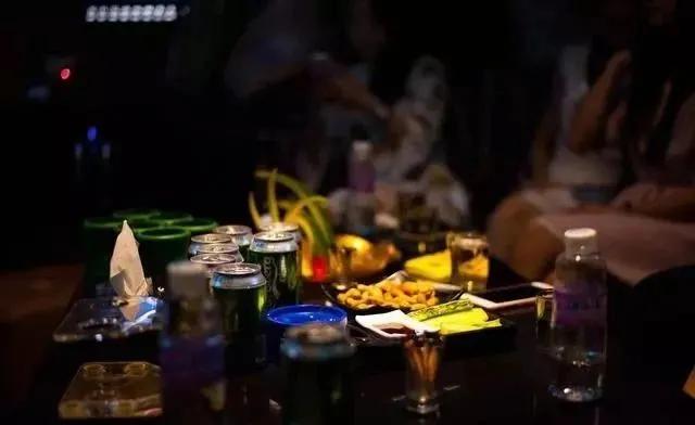 暗访KTV冰妹:“陪一次挣一两千,累是累啊,不过也爽啊”