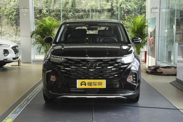 售16.98万起,空间够大,省心省油,解析北京现代库斯途