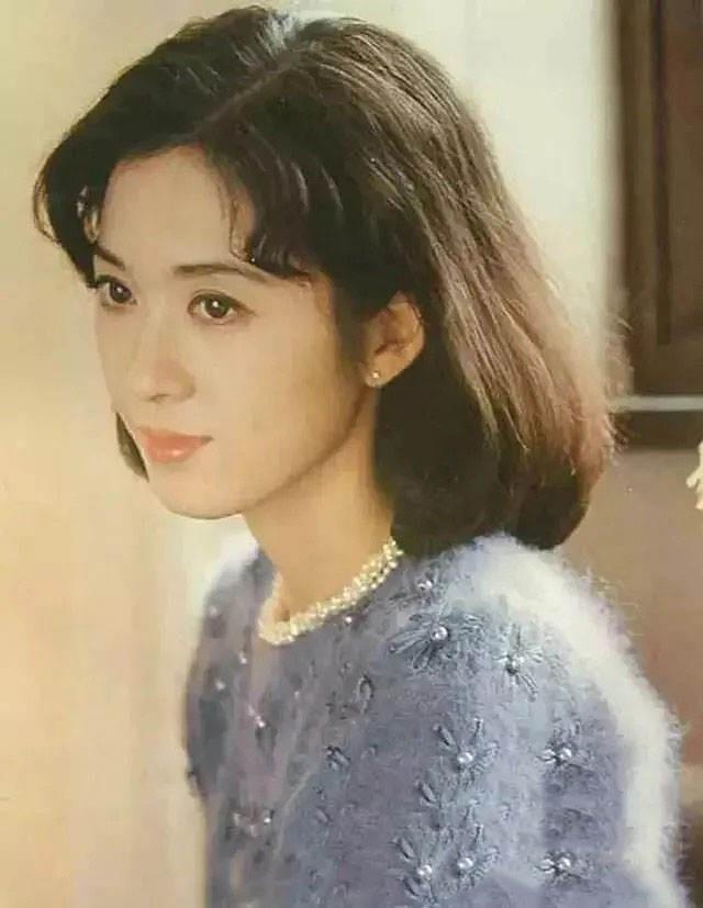 她是中国第一美女,经历过两段婚姻,72岁至今没有孩子