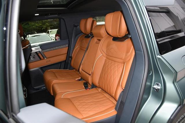 国产VS进口!猛士917对比路虎卫士,高端越野车到底该怎么选?