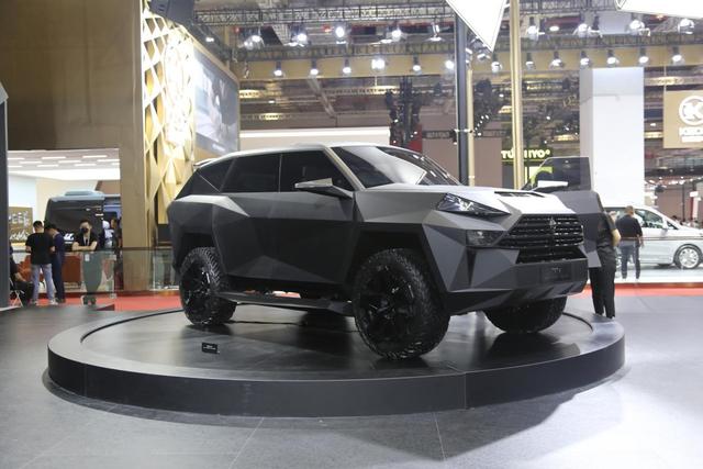 上海车展最贵的车,千万级高定SUV,卡尔曼三款新车亮相