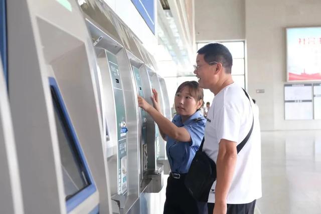 “格美”预计今天傍晚进入江西,多趟列车有调整!