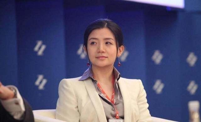 硅谷美女高管,被马云挖墙脚,马云:来阿里上班,直接送劳斯莱斯