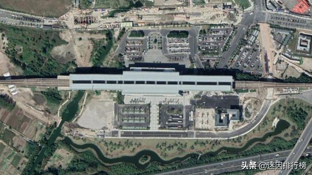 航拍高铁G7509次(上海虹桥-宁波)各车站,途经嘉兴、杭州和绍兴