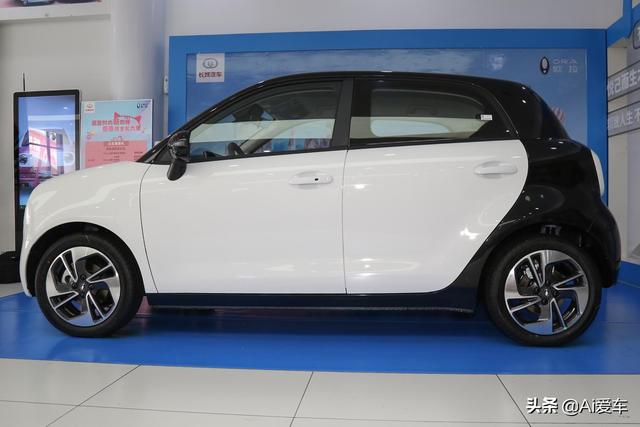 405km续航带快充,大空间高配代步车,便宜还免税,实拍欧拉黑猫