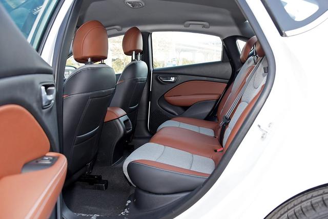 10000块就能买到这些不过时的代步车?盘点近年份的低价二手车。