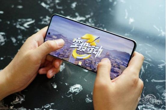 ColorOS后台优化更新体验:多任务处理更从容、流畅度提高