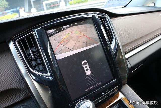 换装1.8T,配备航空级座椅!东风风行M7还挺舒服的