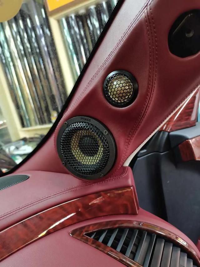 佛山汽车音响改装,日产途乐,改装PHASS妃仕PI系列产品