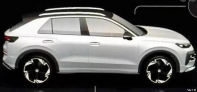 T-ROC探歌 2.0T、204马力,贯穿式尾灯、全景天窗,运动感十足!