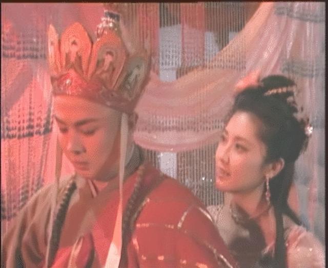 她是中国第一美女,经历过两段婚姻,72岁至今没有孩子